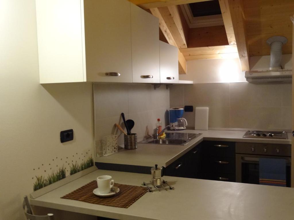 Helianthus Residence Cannero Riviera Bilik gambar
