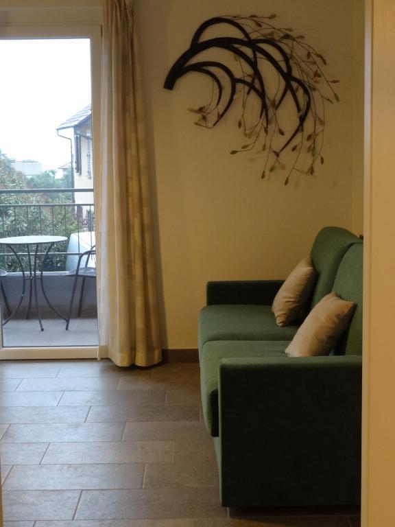 Helianthus Residence Cannero Riviera Bilik gambar