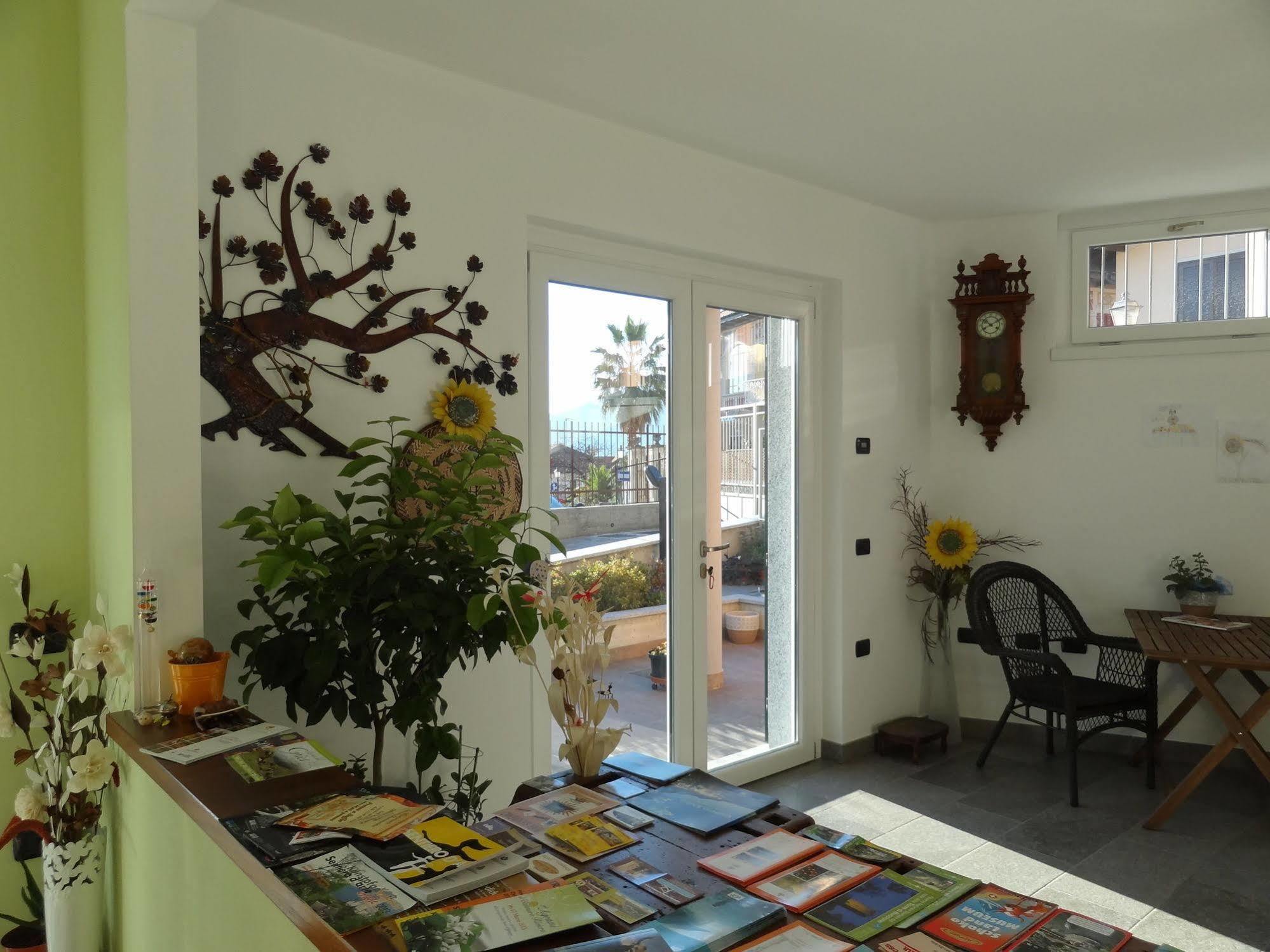Helianthus Residence Cannero Riviera Luaran gambar